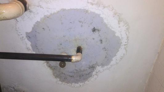 卫生间管道漏水怎么办?武汉卫生间管道漏水维修方法